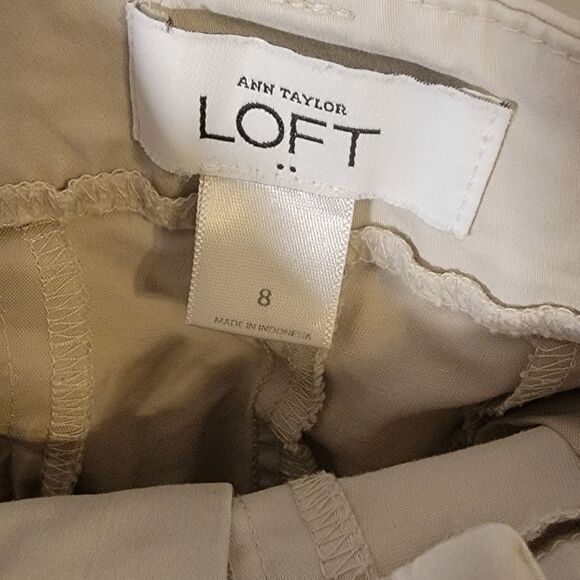 Ann Taylor LOFT Bermuda Shorts Size 8 - Picture 2 of 3